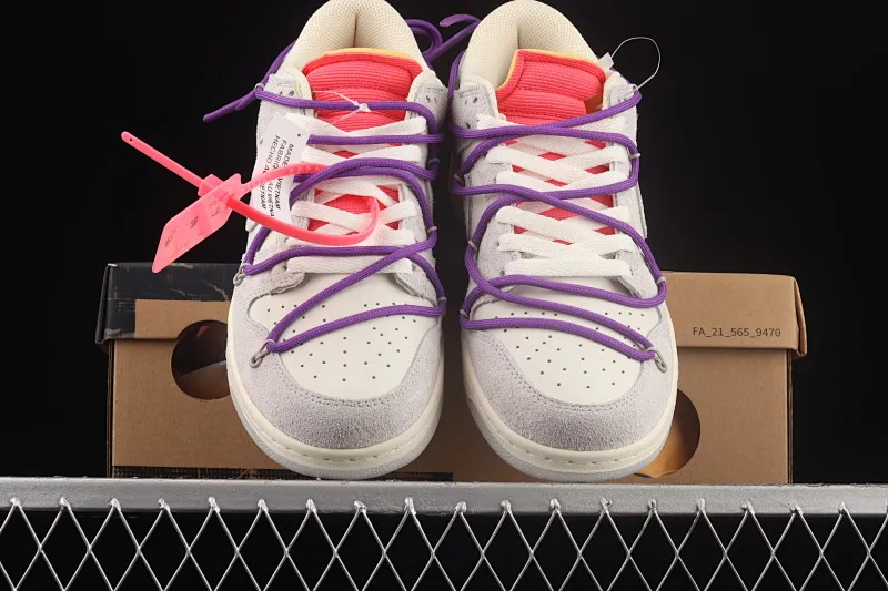 All Categories Nk SB Dunk Series Nk SB Dunk Low Low-top Sneakers #ZG Version OF x Nk Dunk Low OW Suede SB Smashed Backboard Fashion Casual Sneakers DJ0950-101